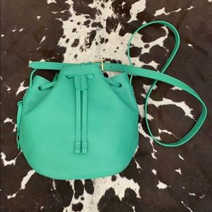 Neely & Chloe pebbled leather bucket bag